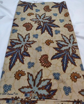 Hand-drawn Batik/ Hand-dyed/ Natural Dye/ Cotton Sarong/ Home Decor Fabric/ Dress Fabric