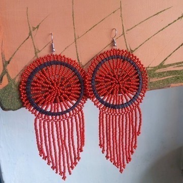 Boucles d'oreilles de perles africaines avec glands, boucles d'oreilles à franges, boucles d'oreilles élégantes, boucles d'oreilles colorées, boucles d'oreilles Boho