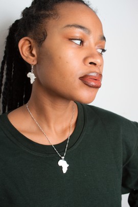 Silver africa map necklace and earringss