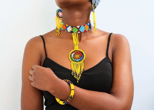 African Beaded jewelry, Zulu jewelry, Beaded choker jewelry, Elegant earrings, Boho earrings