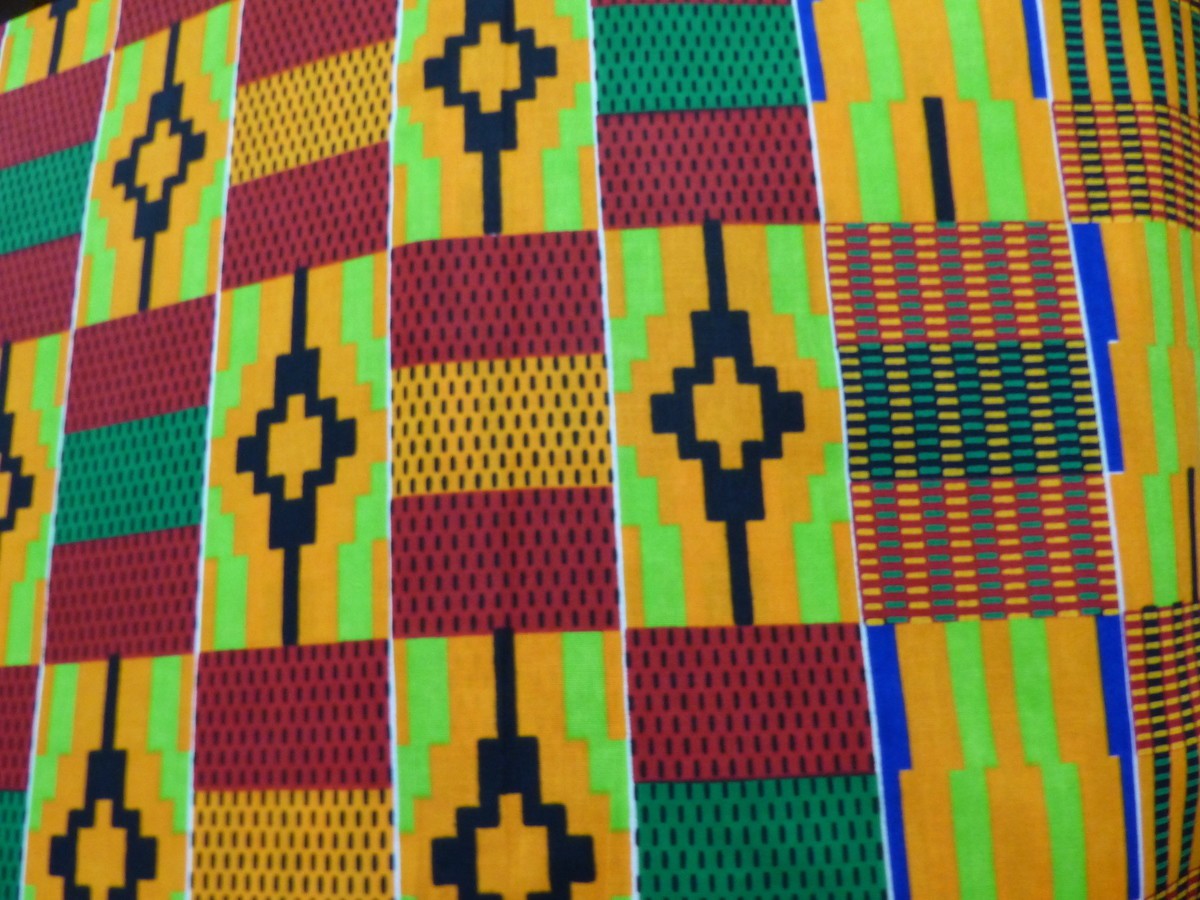 Robe Wax Africaine Style Bal - Motifs Abidjan, Bouaké, Multicouleur, Taille Unique - Très Bon état