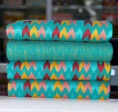 Kente_Ashanti Bonwire Kente -Hand woven