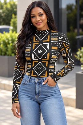 T-shirt à manches longues en maille pour femme à imprimé bogolan traditionnel | Mode africaine | Bynelo