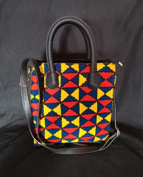 "Lili" wax shoulder bag