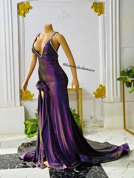 Décolleté plongeant dos nu Robe de bal sirène en velours violet,