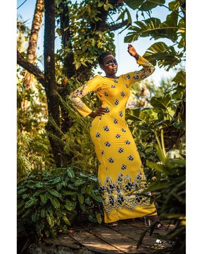 Robe DJENNÉ