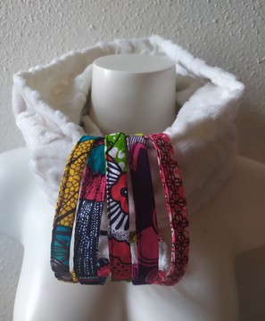 Snood touch of wax