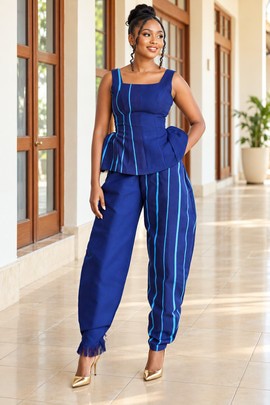 Ensemble élégant deux pièces en aso oke