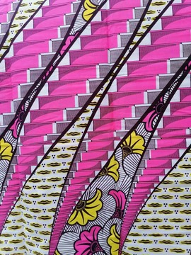 Tissus  African Wax 100 % coton 2 yards " famille "