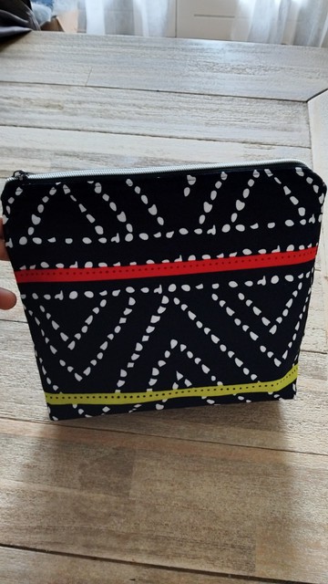 Trousse de maquillage fleur de mariage