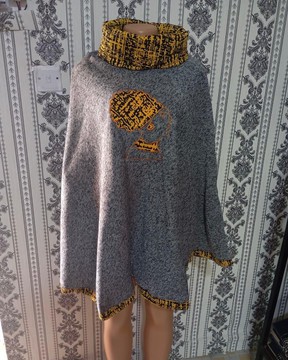 African Poncho, Women Poncho Top, African sweater, Warm Fabric cloth