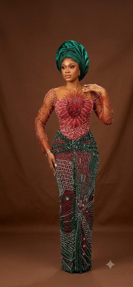 Robe corset perlée pour femme