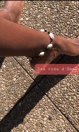 Ankle bracelet with cowrie shells