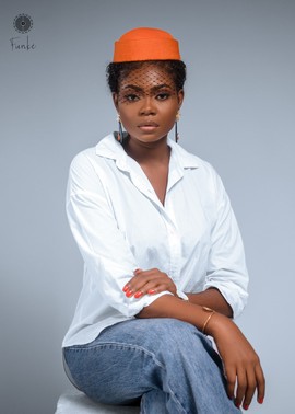 Makeda headdress new, orange