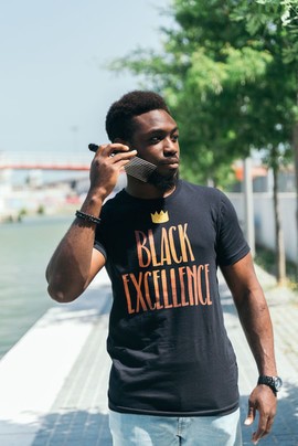 T-Shirt "Black Excellence"