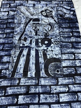 Adire Batik Coton doux avec graffiti dessiné à la main (blanc/noir)