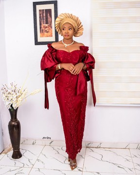 African women Traditional Wear, Nigerian wear for women, African women clothing.