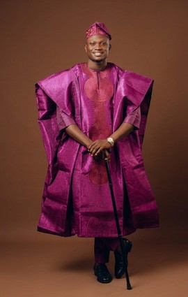 Magenta Damask Agbada with Embroidered Circles &amp; Matching Head Wrap
