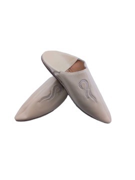 Babouches en Cuir Authentique pour Femme : Élégance et Confort à la Mode