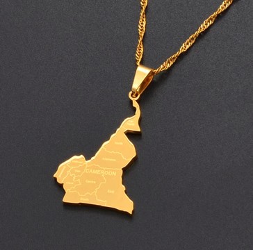 Collier carte du Cameroun plaqué or 18 carats