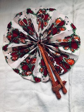 Fan leather and wax ramio