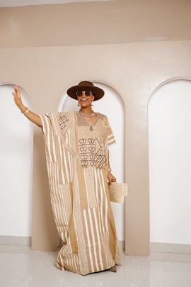Lola Agbada