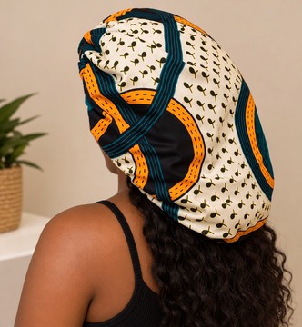 Bonnet en satin grande taille