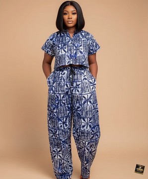 Ensemble deux pièces en batik indigo