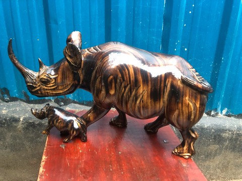 Wooden mother rhino and calf curving/home decorative rhino sculpture/ animal lovers decor