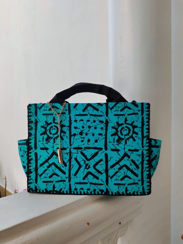 Grand sac en wax pour le boulot et les sorties avec bandoulière