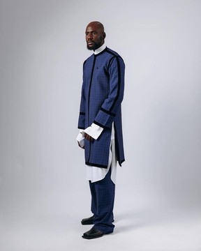 A tattersall Check, blue &amp; black “Manthis” with black velvet taping kimono
