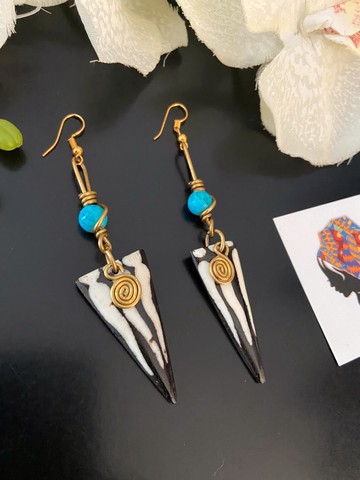 Beautiful "Faith" earrings