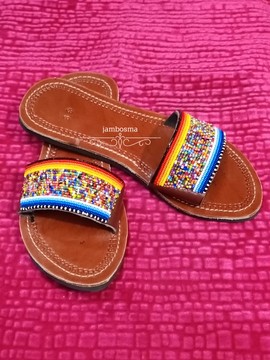 Sandales pour femmes africaines, sandales Massaï, sandales d'été, sandales en cuir perlé, chaussures pour femmes