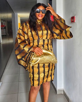 Elegant African Woman Luxury Brocade Dress for Weddings/Special occasions/Plus Size