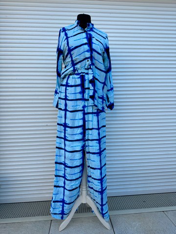Women's two-piece tie and dye set