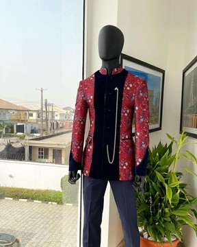 Costume royal smoking royal, bleu marine, blanc et rouge éclaboussé de mandarin jacquard safari