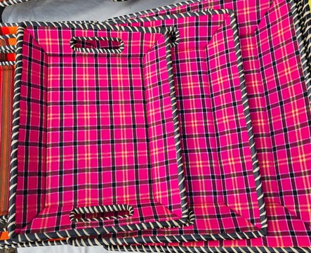 Ensemble de 3 plateaux de service en tissu shuka, plateaux bohèmes africains, plateaux décoratifs massaïs faits main