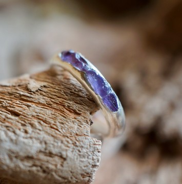 ECLATS Sapphires Ring
