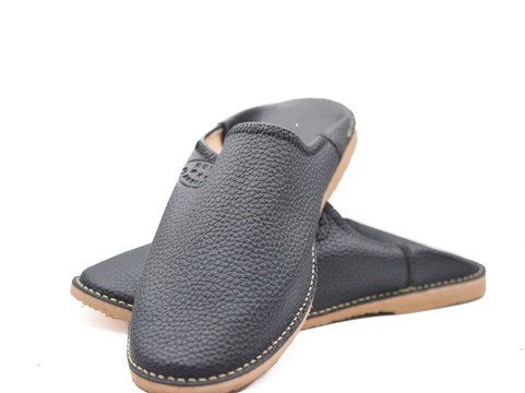 Genuine genuine leather slippers