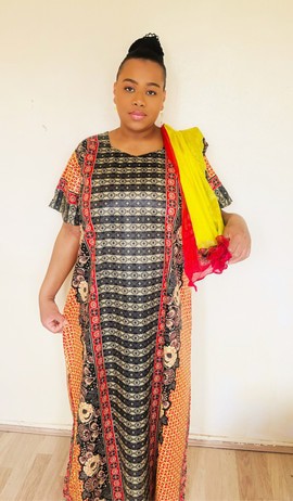 Magnifiques robes boubou avec foulard
