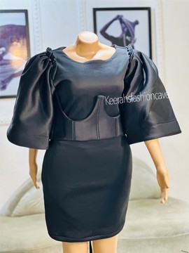 Robe noire midi avec corset sous le buste, robe midi femme, robe midi femme africaine, robe rouge