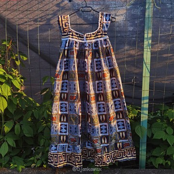 Robe africaine femme, kaba, boubou en tissu pagne Ndop Cameroun