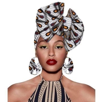turban, bandeau et boucle dôreille créole