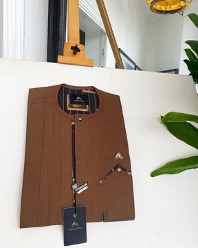 A caramel brown, strap &amp; roof pocket, kaftan