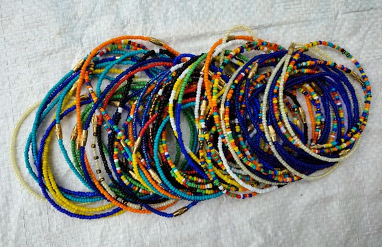 Wholesale set of 30 anklets, jewelry with clasps, different sizes of anklets, ankle chains