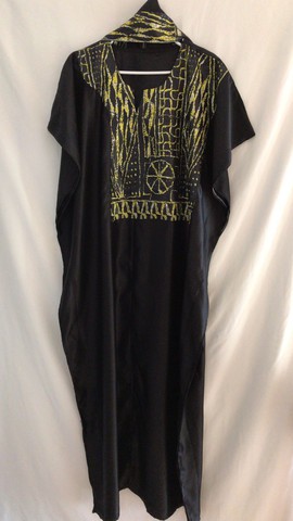 AZA (Puissante): Robe africaine élégante pour femmes.