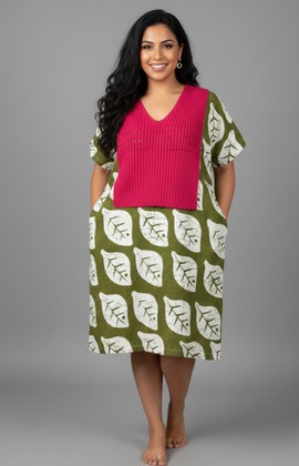 Elegant Kaftan Dress with Unique Print