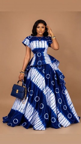 Robe longue péplum tie-dye bleu royal et blanc