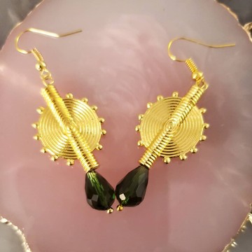 Boucle d'oreille mini assini couleur verte