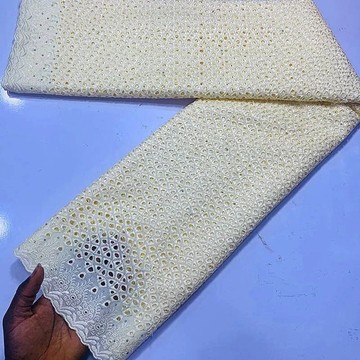 Lace, cord lace   (5 yards )
